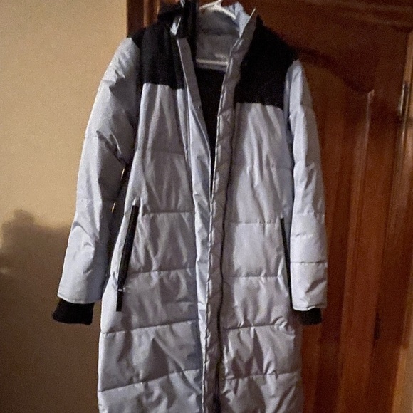Bench Extra Long Puffer jacket - Picture 2 of 3